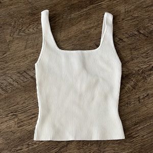 Babaton XS Tank Top